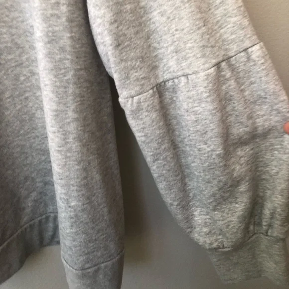 DKNY Gray Rhinestone Embellishment Sweatshirt with Balloon Sleeves. Oversized - Picture 4 of 9